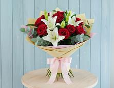 Букет цветов из:  Лилии и Розы #REPLACE_PRED# Ирбите