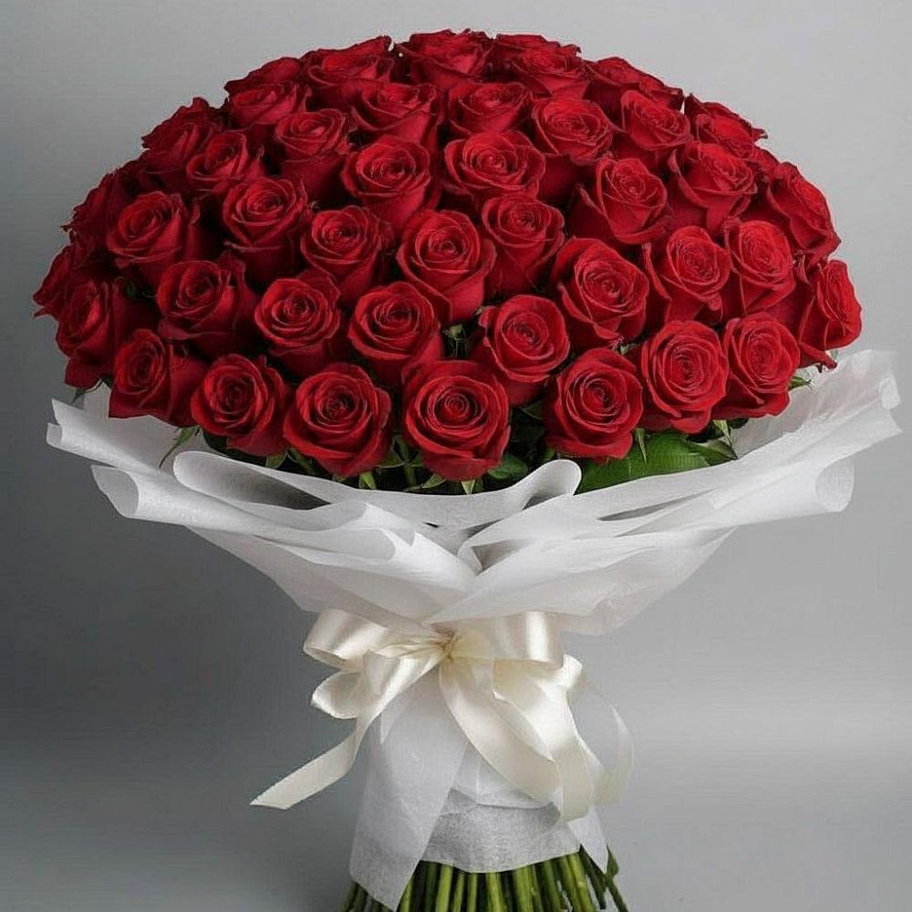 Букет 101 Красная роза Блэк Мэджик в Ирбите