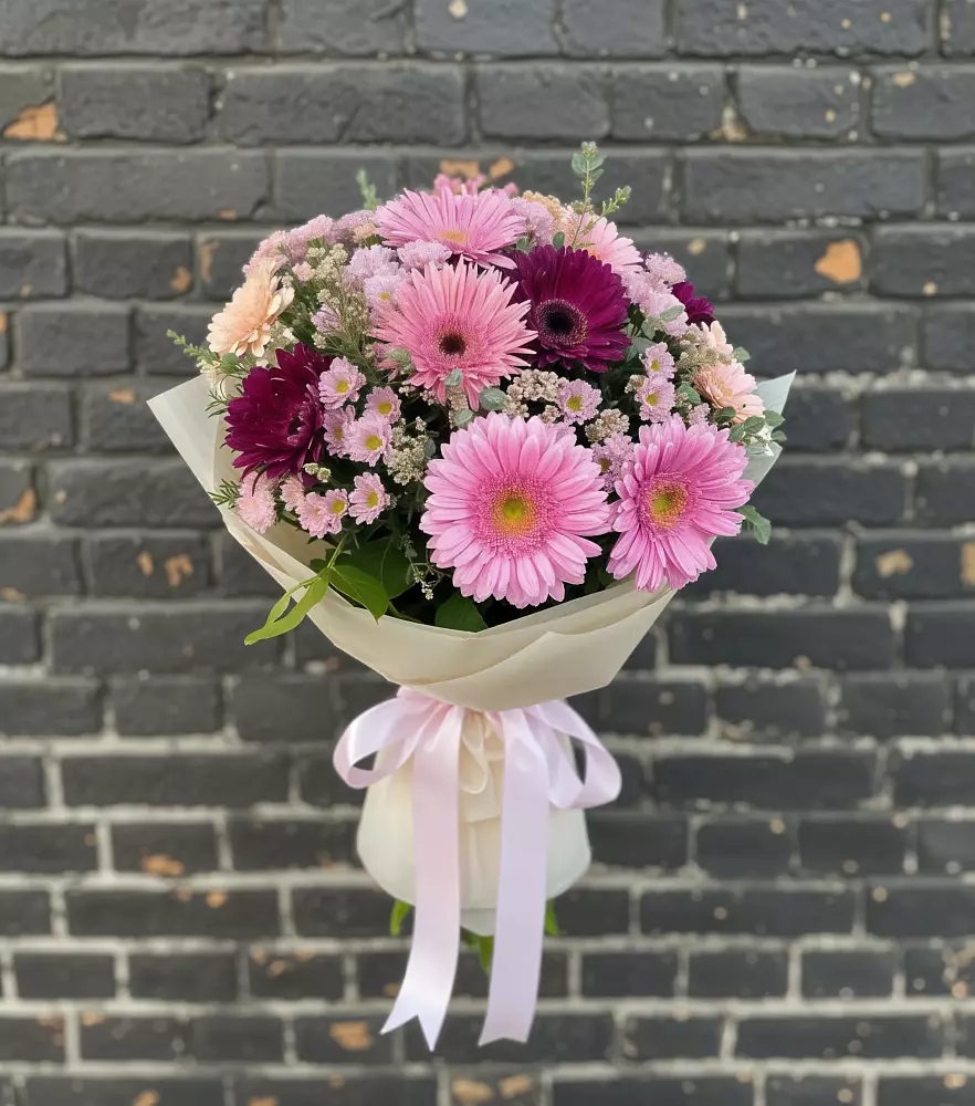 Букет цветов из: Герберы и Хризантемы в Ирбите