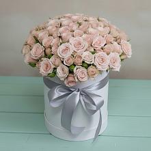 Цветочная композиция из Розы в шляпной коробке в Ирбите