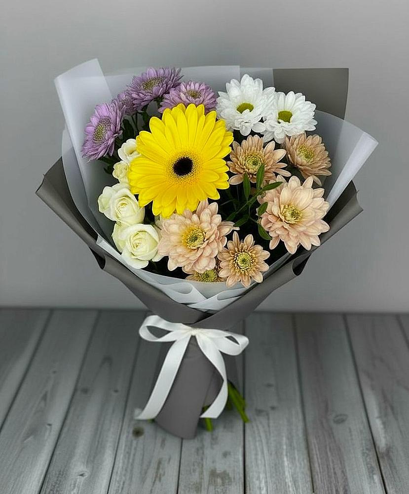 Букет цветов из: Розы, Герберы и Хризантемы в Ирбите