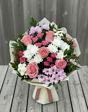 Букет цветов из:  Альстромерии, Гвоздики, Розы и Хризантемы в Ирбите