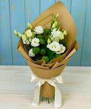 Букет цветов из:  Хризантемы и Лизиантусы в Ирбите