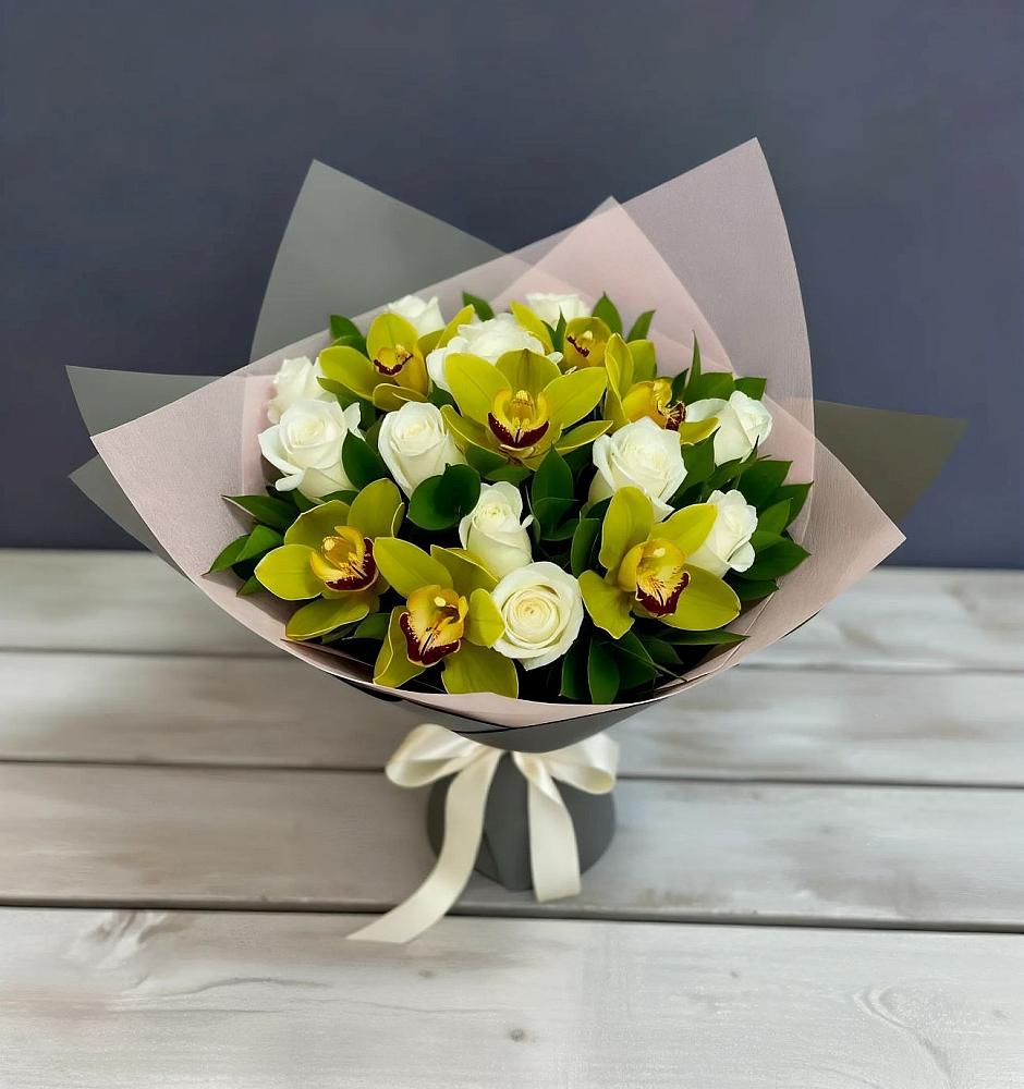 Букет цветов из: Орхидеи и Розы в Ирбите