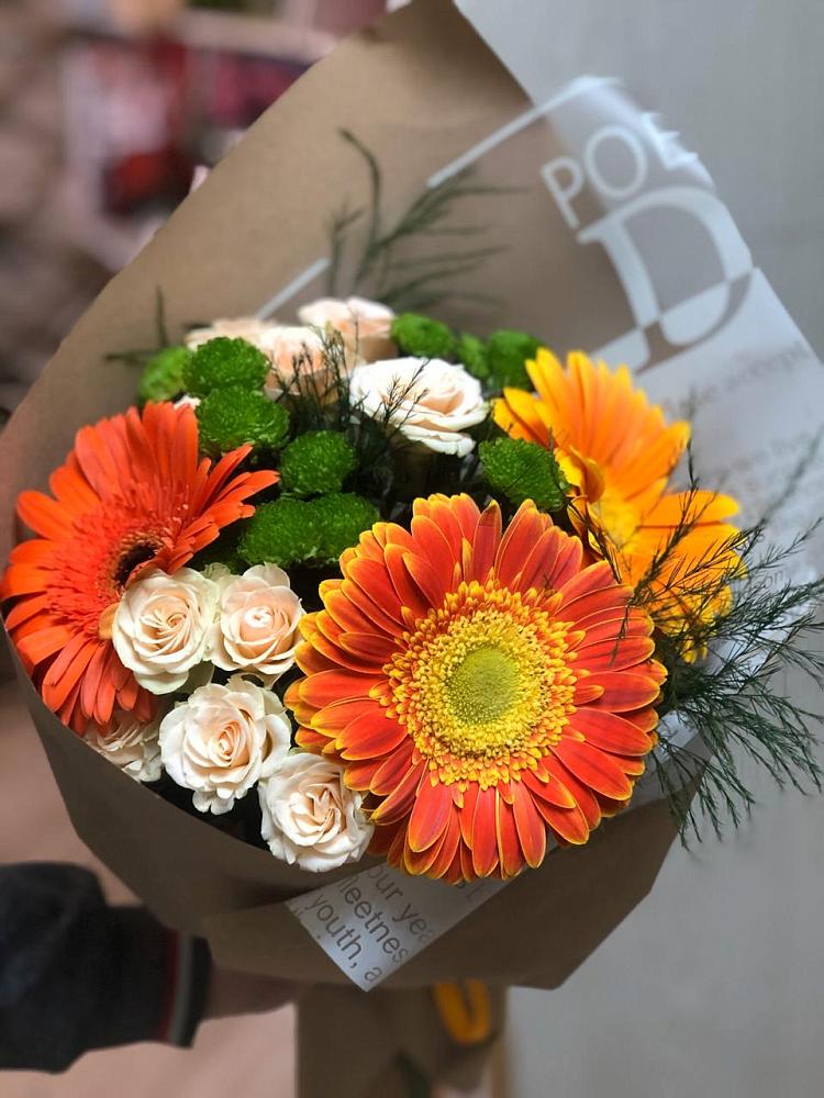 Букет цветов из: Герберы, Хризантемы и Розы в Ирбите