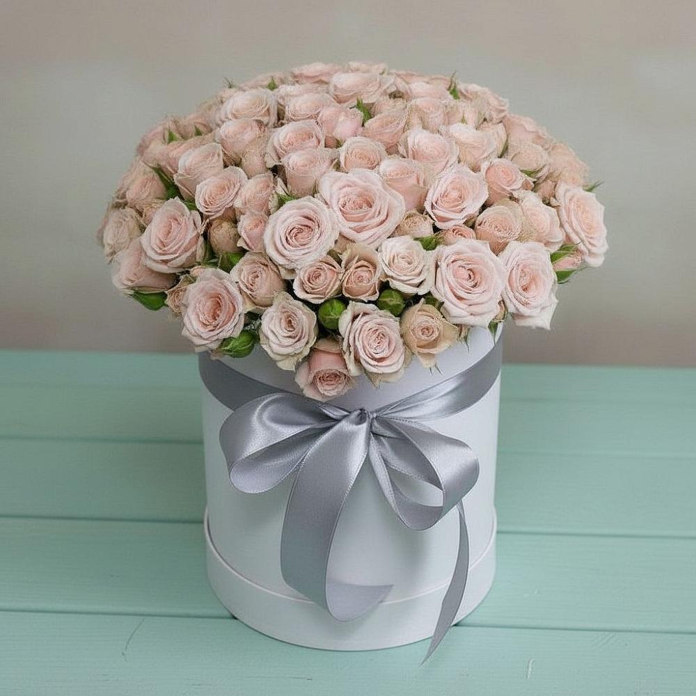 Цветочная композиция из Розы в шляпной коробке в Ирбите