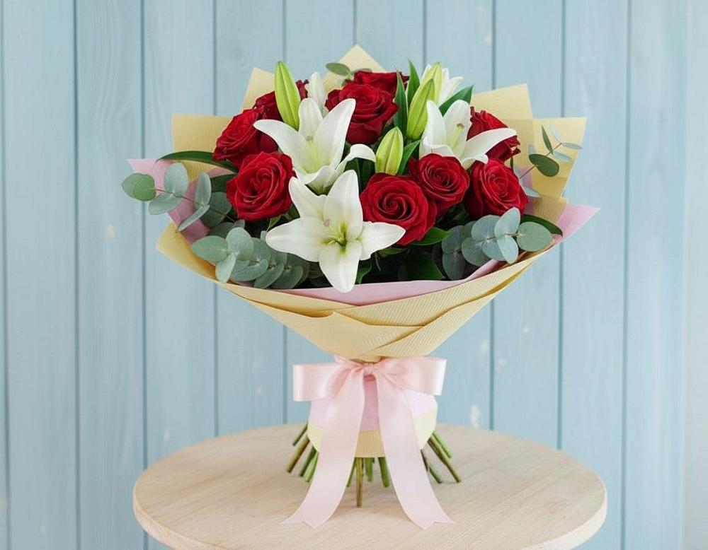 Букет цветов из: Лилии и Розы в Ирбите